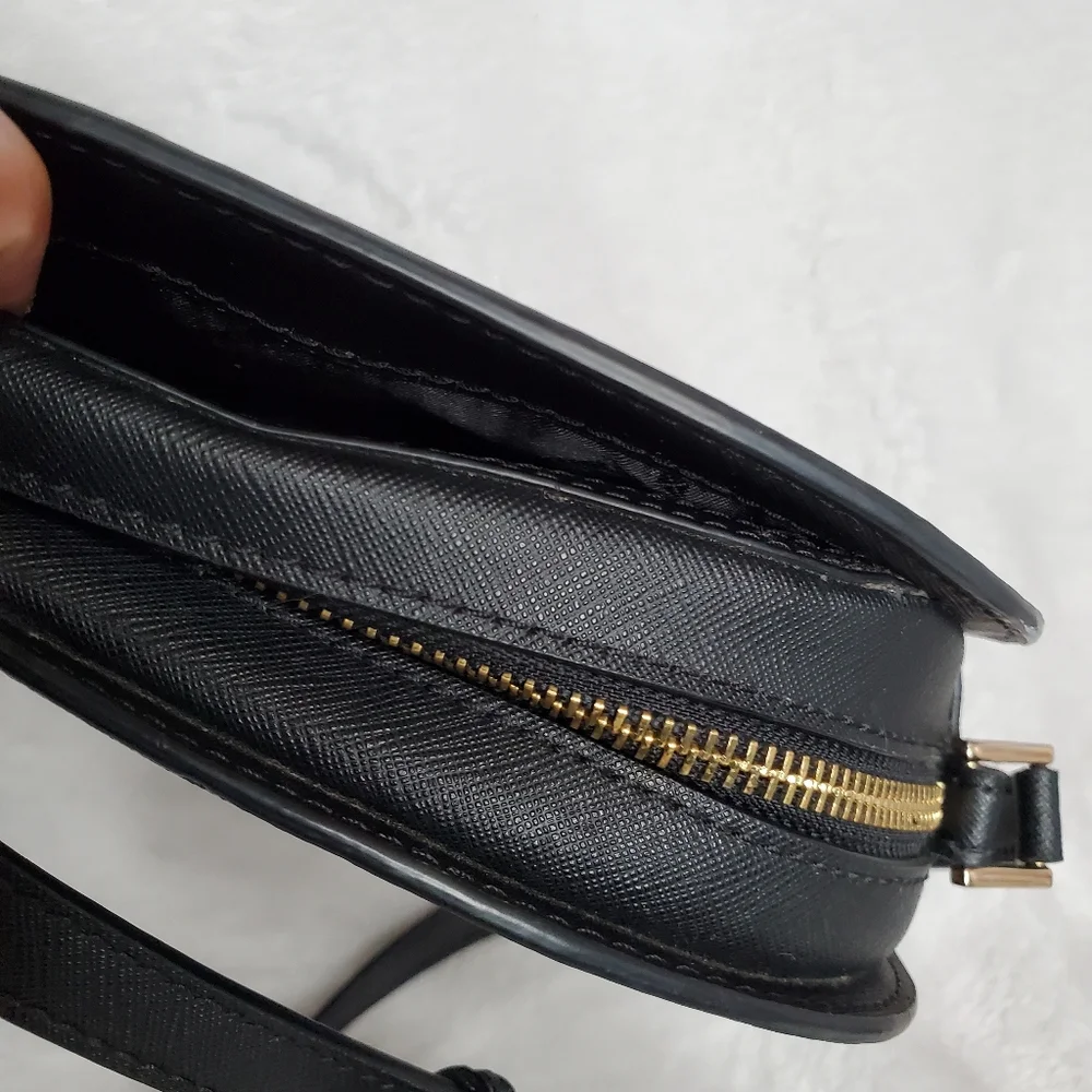 Michael Kors Set Travel Saffiano Leather Crossbody Bag Black - Picture 8 of 13